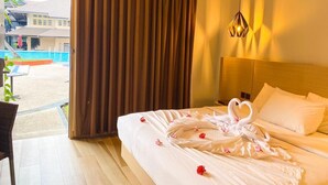 Bungalow Pool View | Minibar, safe på rommet, skrivebord og wi-fi (inkludert)