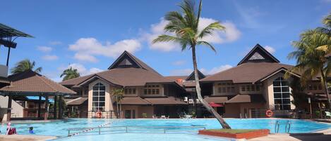 Outdoor pool, pool loungers
