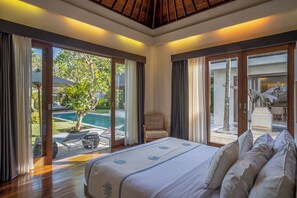 Villa, 2 Schlafzimmer | Hochwertige Bettwaren, Zimmersafe, Schreibtisch, Bügeleisen/Bügelbrett