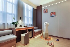 Minibar, in-room safe, alarm clocks, wheelchair access - Haotian Guotai Hotel (Chengdu)