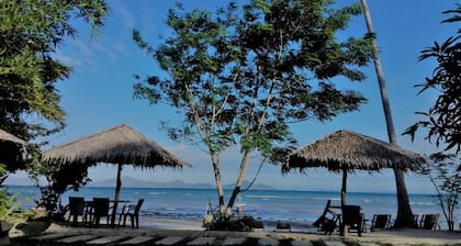 Tapik Beach Park Guest House