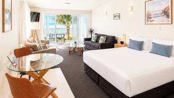 Premium Studio, Non Smoking, Kitchen