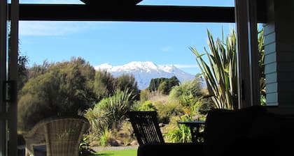 Tongariro Suites at The Rocks