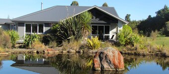 Tongariro Suites at The Rocks