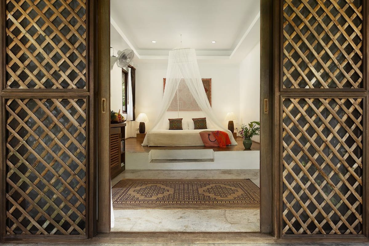 Jungle Bungalow
