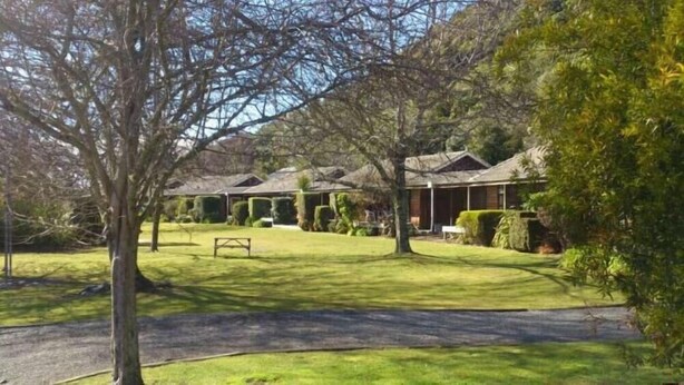 Property grounds - Motuoapa Bay Motels (Motuoapa)