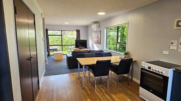 Deluxe Apartment | Living area