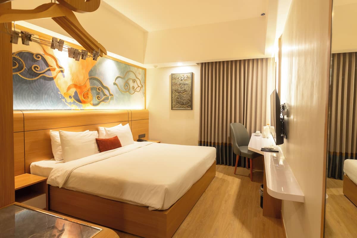 ห้องเอ็กเซกคิวทีฟ, เตียงคิงไซส์ 1 เตียง (Metland) | โต๊ะทำงาน, พื้นที่ทำงานแบบใช้แล็ปท็อป, เตารีด/โต๊ะ  รีดผ้า, Wi-Fi ฟรี