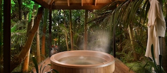 Greenmantle Estate Hotel