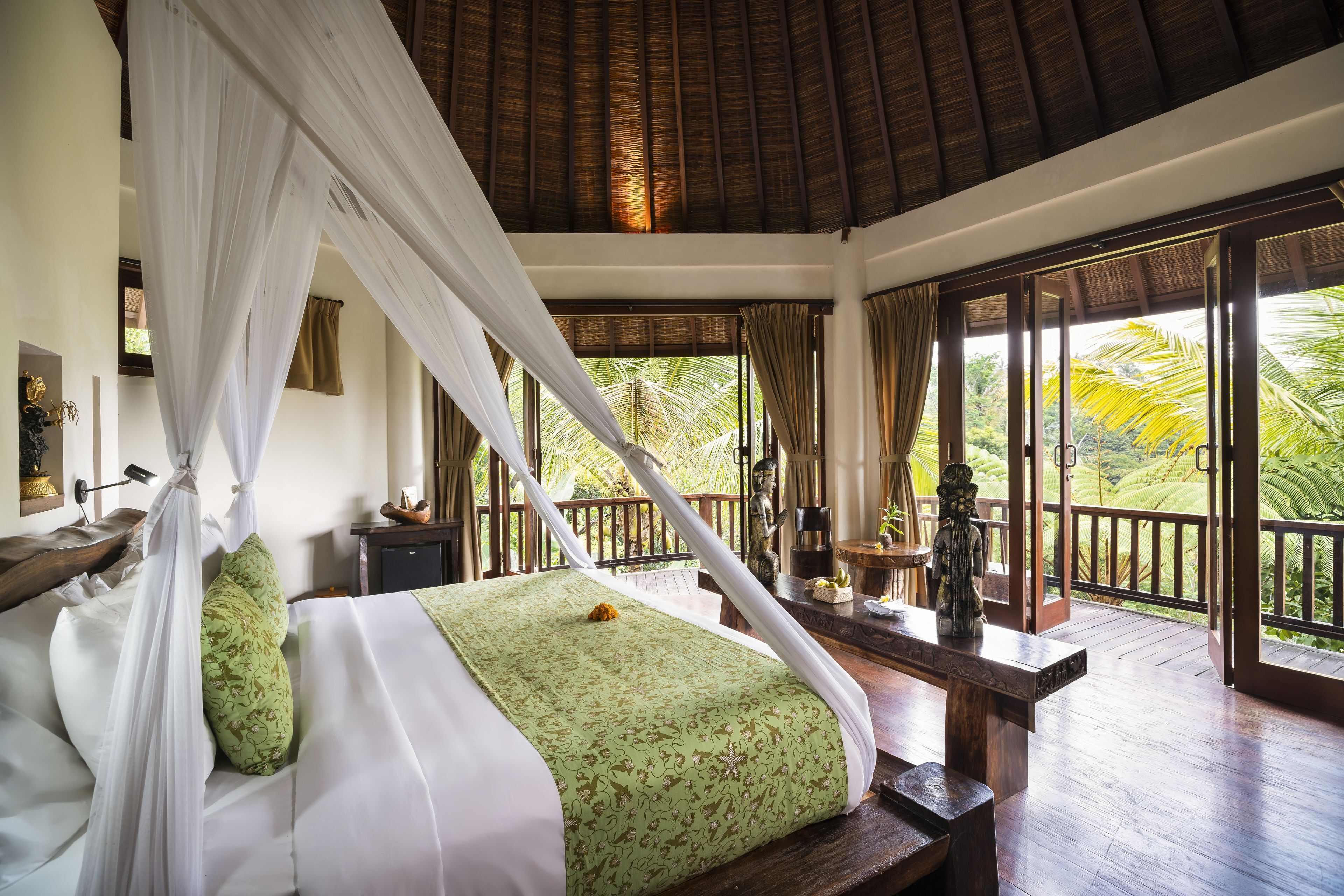 1 bedroom, premium bedding, pillow-top beds, minibar