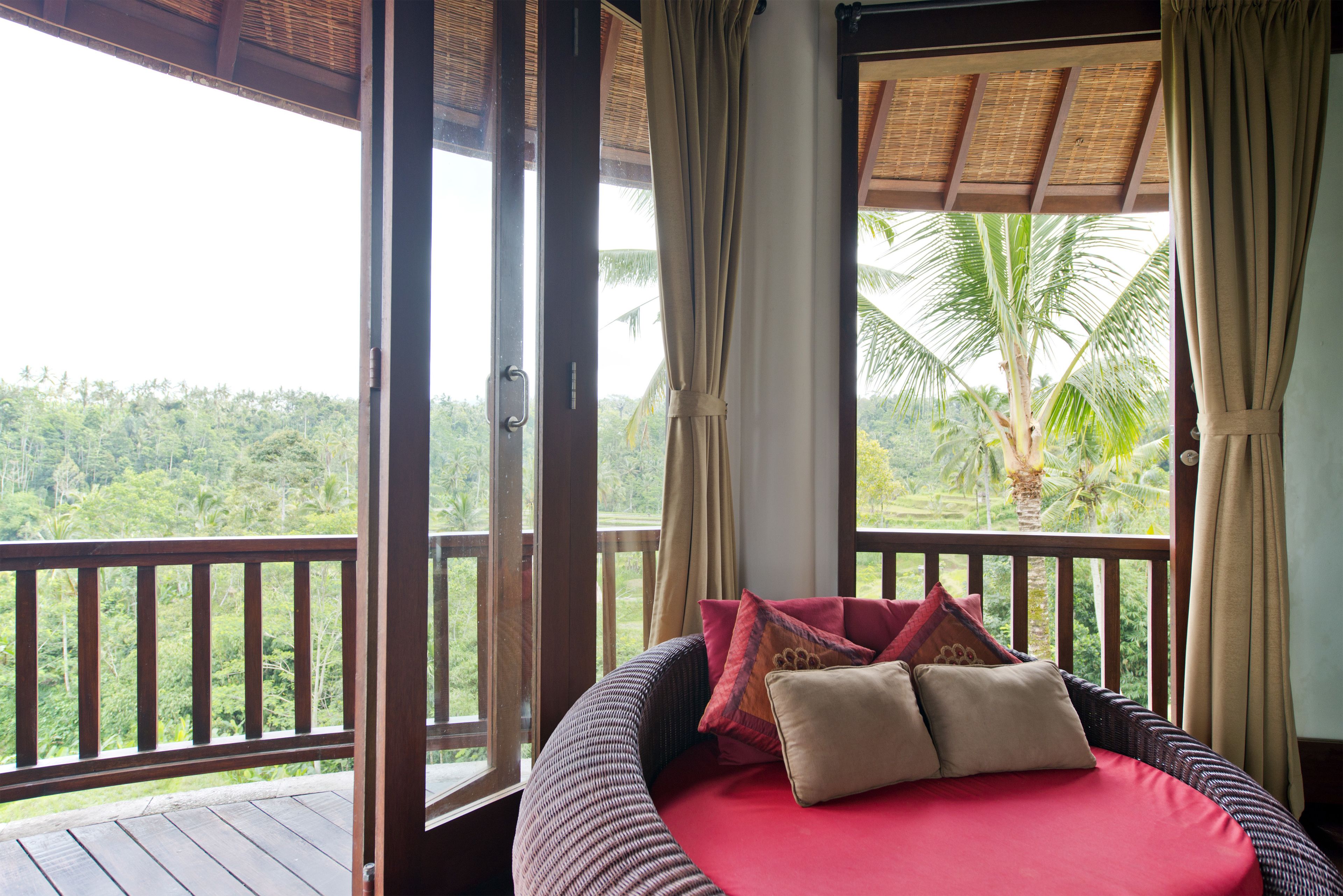 1 bedroom, premium bedding, pillow-top beds, minibar