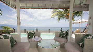 Villa, 2 Bedrooms | Terrace/patio