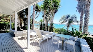 Premium Studio Suite, 1 King Bed, Beachfront | Terrace/patio