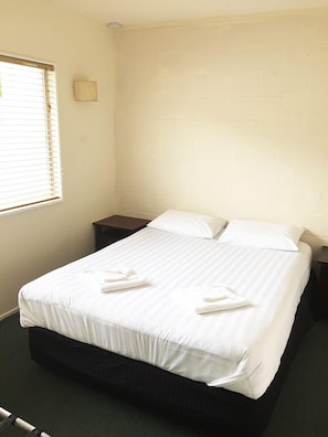 Two Bedroom Family Unit For Five