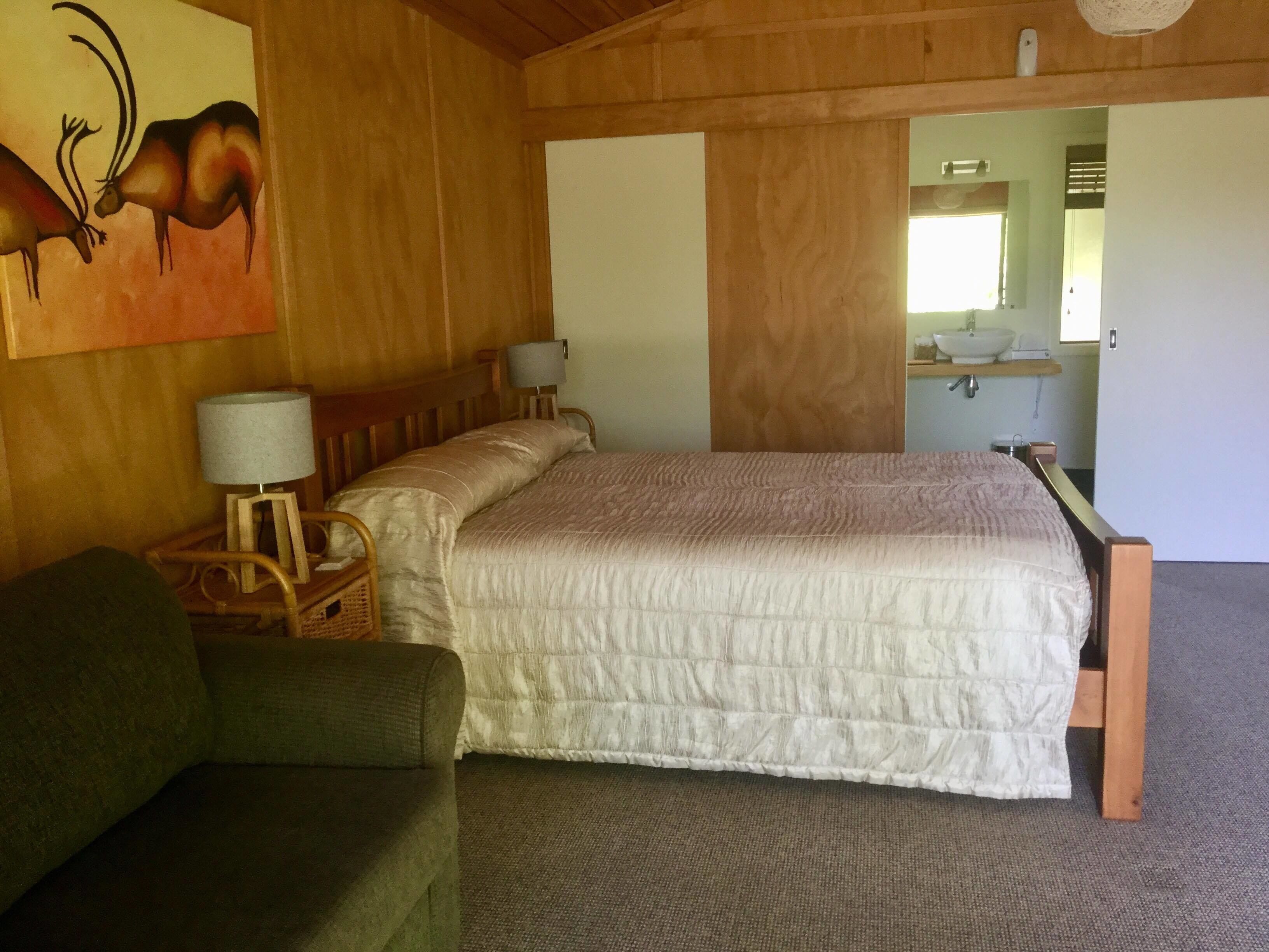 studio, 1 queen bed, accessible | premium bedding, in-room safe, iron/ironing board, free cots/infant beds