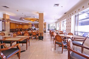 Restaurant - Hotel Kaisar (Jakarta)