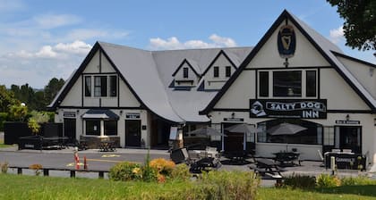 Salty Dog Inn