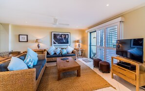 3 Bedroom Penthouse | Living room | 0-inch flat-screen TV with digital channels, TV - The Sands Resort (Yamba)