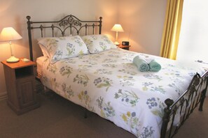 Apartment, 2 Bedrooms, Kitchen, River View | Iron/ironing board, free WiFi