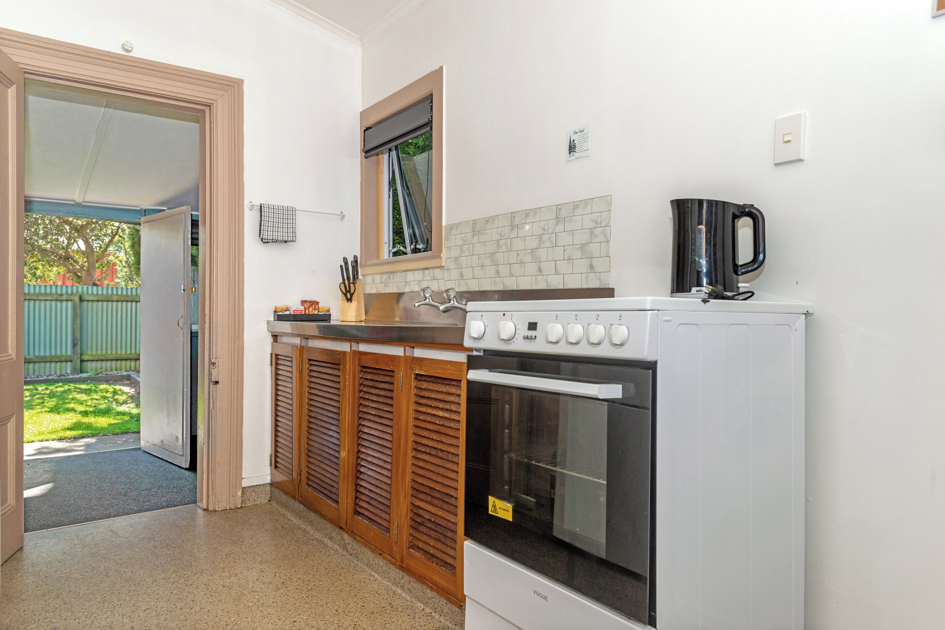 Unit 20: Two-bedroom cottage | Private kitchen