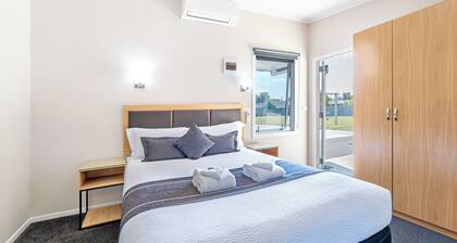 Travellers Inn Motel