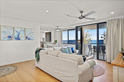 Burgess @ Kings Beach Apartments