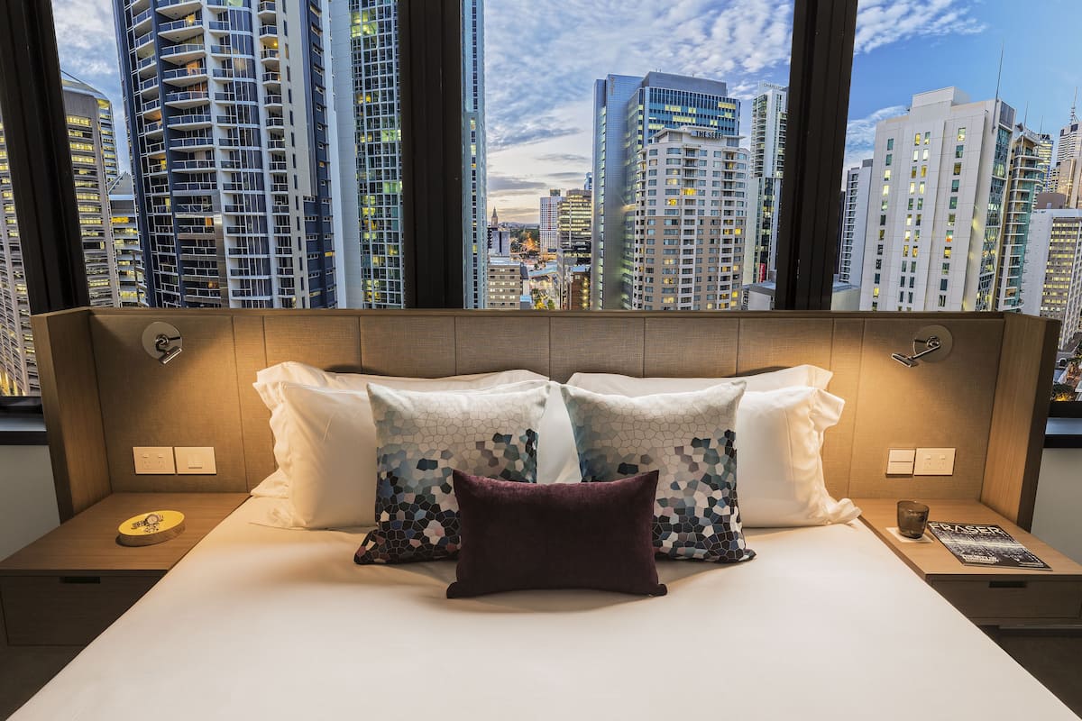 1 bedroom, premium bedding, pillow-top beds, in-room safe