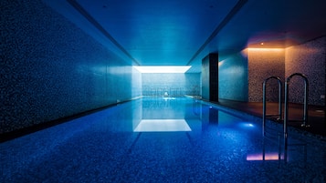 Piscina interna