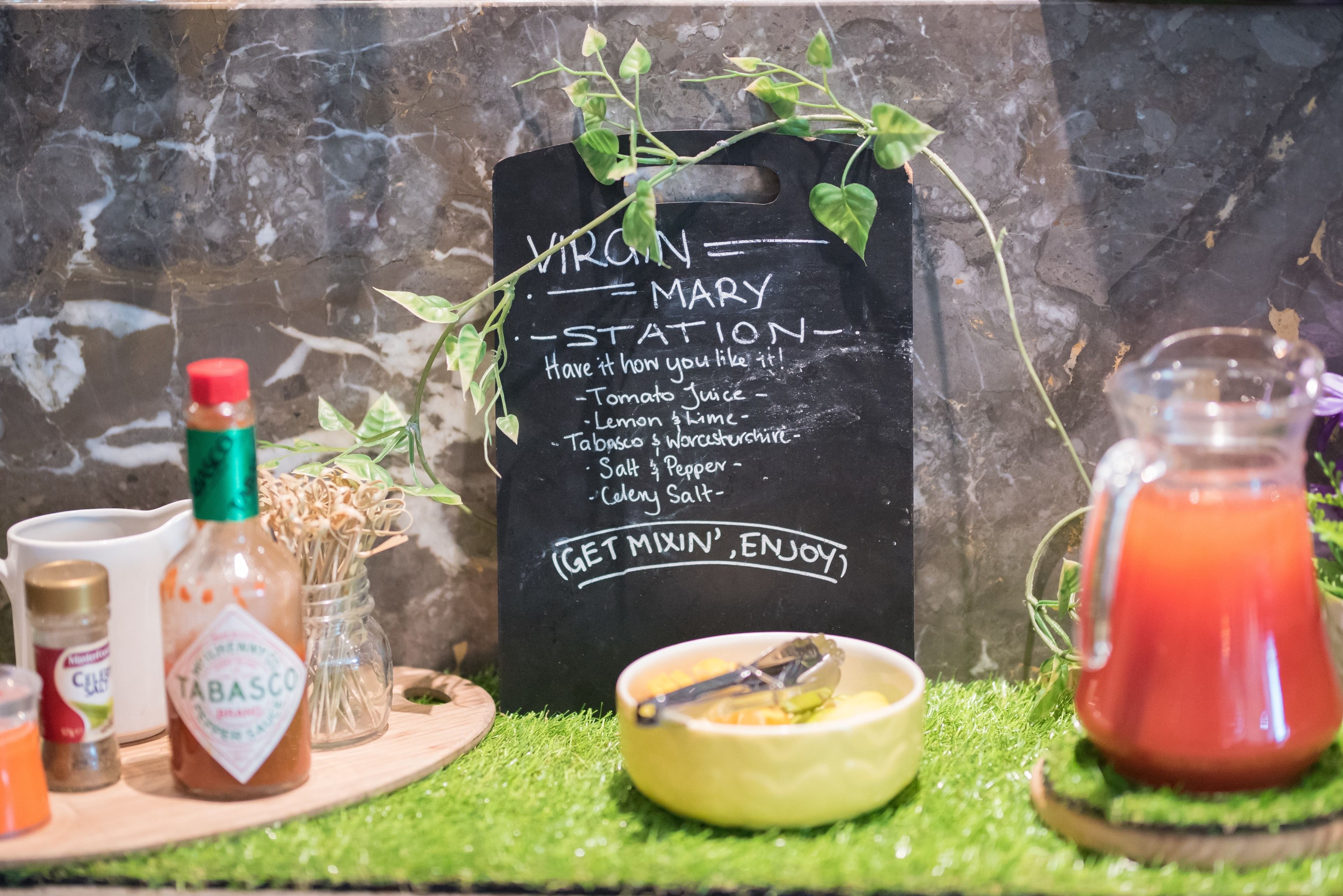 daily continental breakfast (aud 25 per person)