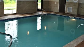 Indendørs pool