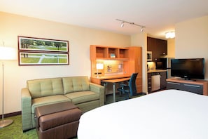 Desk, blackout curtains, iron/ironing board, free WiFi - TownePlace Suites by Marriott Lexington South/Hamburg Place (Lexington)