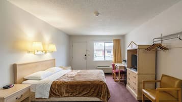 Quarto solteiro, para não fumantes | 1 quarto, frigobar, escrivaninha, ferros/tábuas de passar roupa