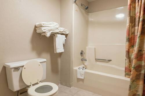 Free toiletries, towels