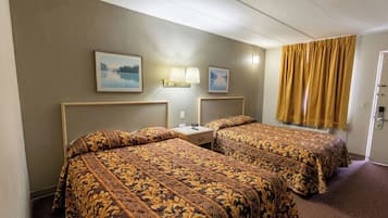 Rum - 2 dubbelsÀngar - icke-rökare | 1 sovrum, minibar, skrivbord och strykjÀrn/strykbrÀda