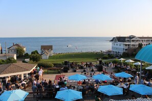 Bar (on property) - Water's Edge Resort & Spa (Westbrook)
