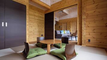 Prince Vacation Club Villa Non-Smoking | In-room safe, desk, laptop workspace, blackout curtains