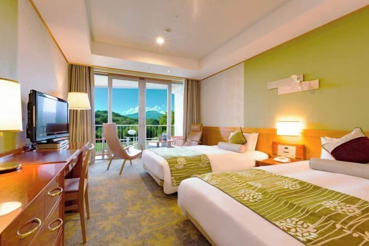 In-room safe, desk, laptop workspace, blackout curtains