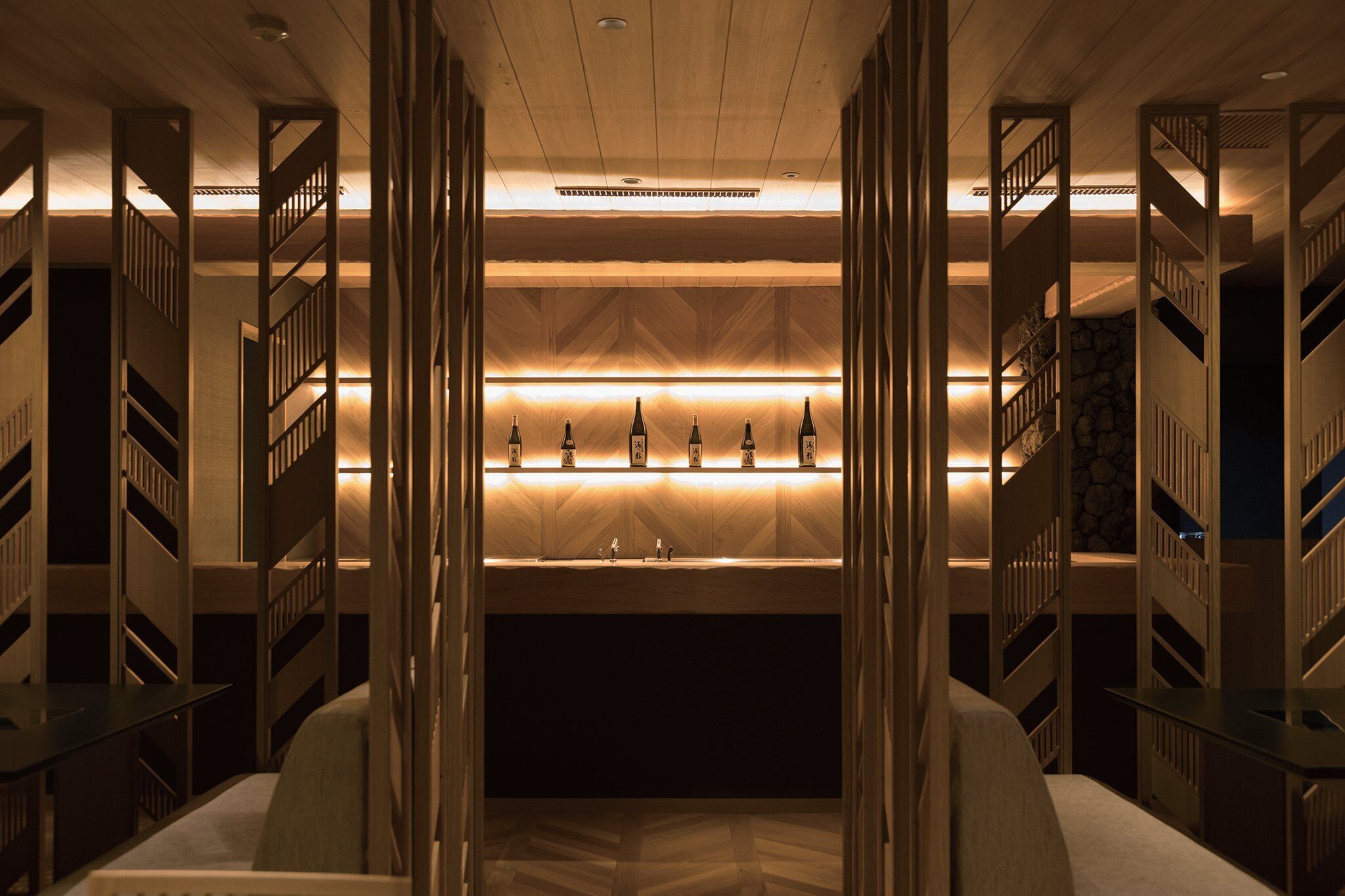 breakfast, lunch, dinner served; garden views