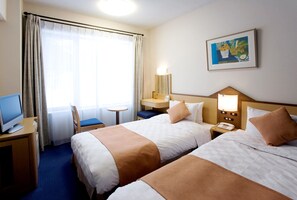 In-room safe, blackout curtains - Furano Prince Hotel (Furano)