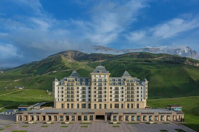 Pik Palace, Shahdag, Autograph Collection