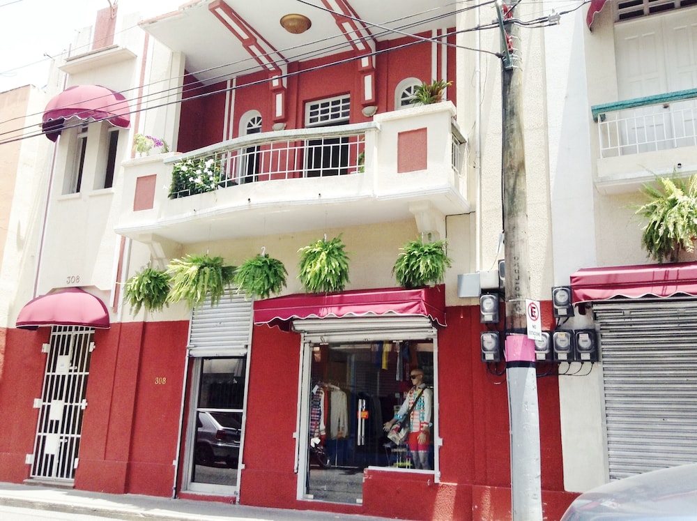 Adam Suites Hotel by null