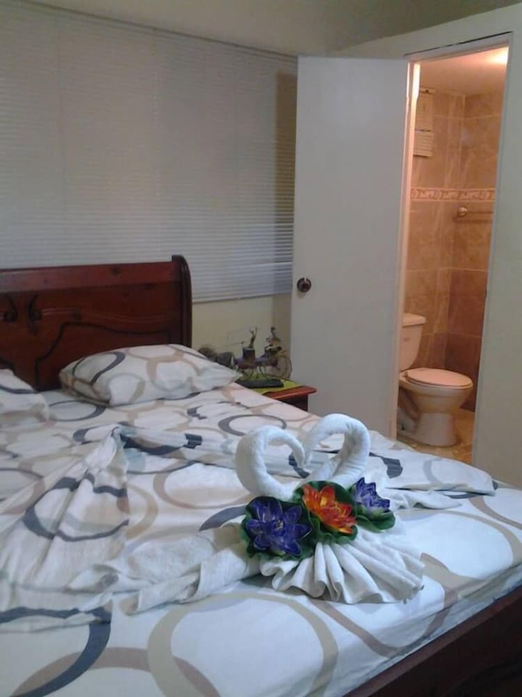 Adam Suites Hotel by null