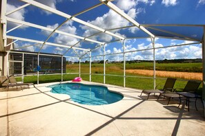 Outdoor pool - Highlands Reserve Homes (Davenport)