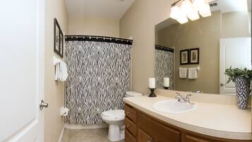 House, 4 Bedrooms, Non Smoking, Private Pool | Bathroom | Shower, hair dryer