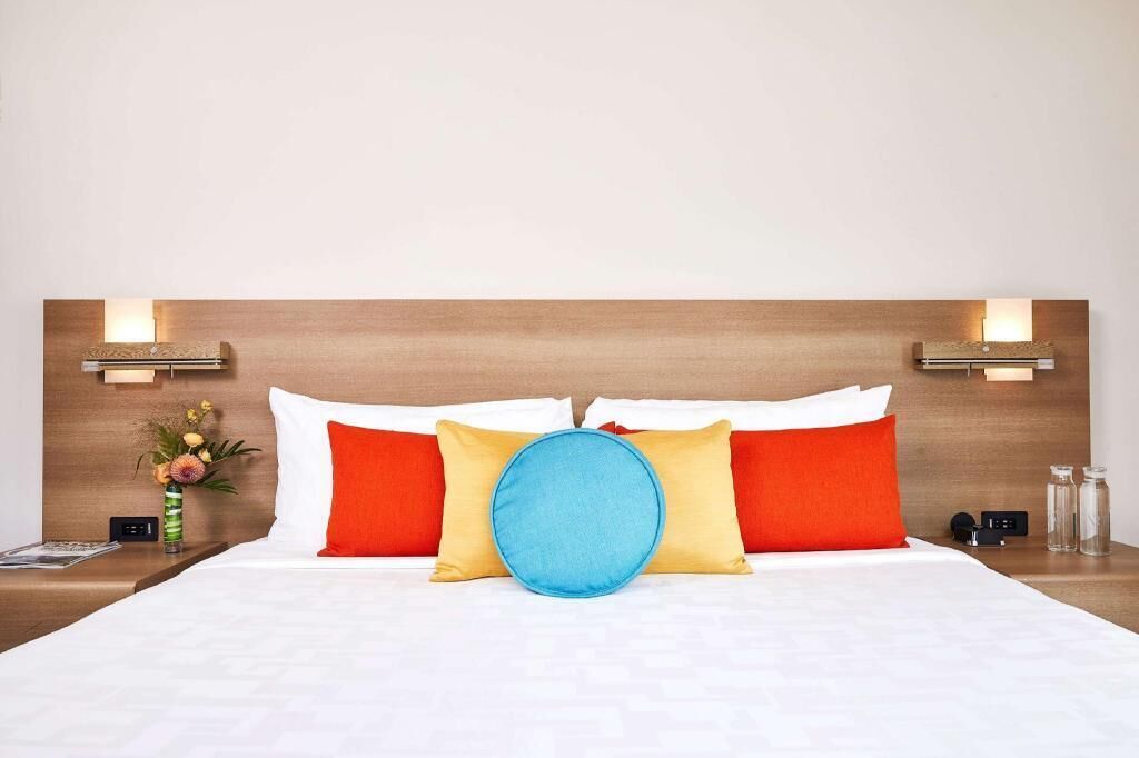 Premium bedding, down comforters, in-room safe, desk