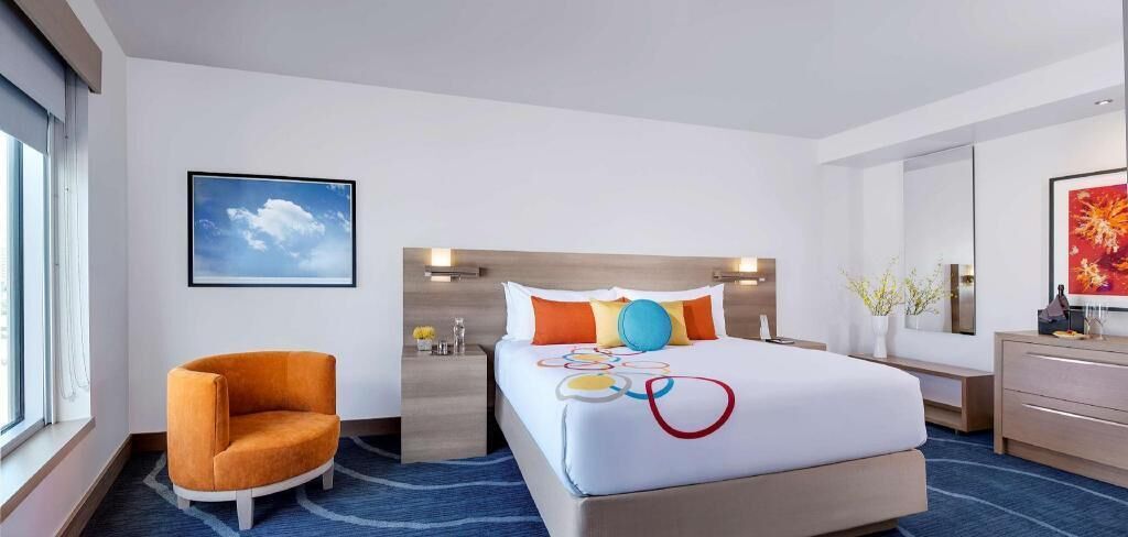 Premium bedding, down comforters, in-room safe, desk