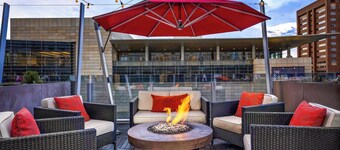 The Art Hotel Denver, Curio Collection by Hilton