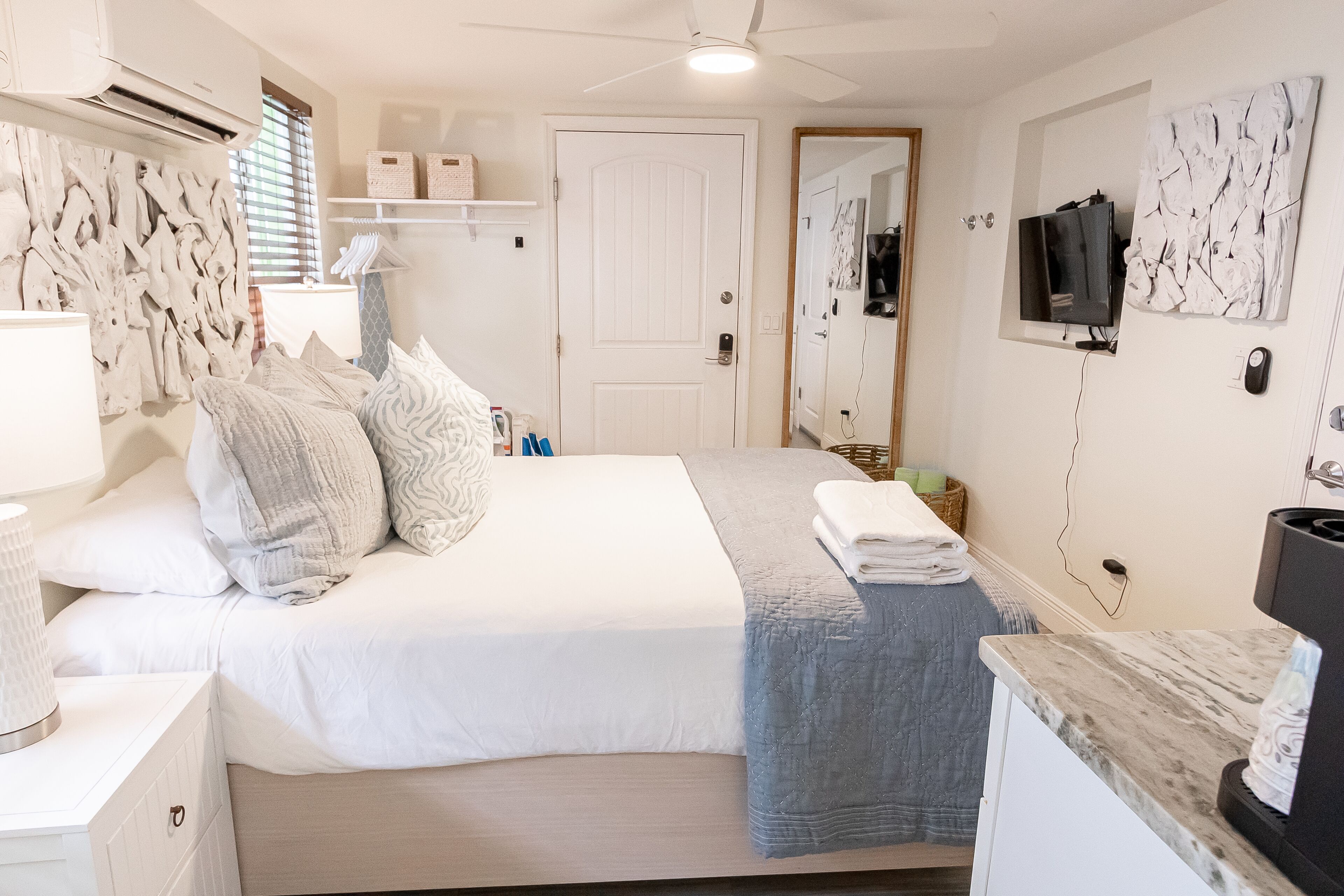 studio, 1 queen bed  | down duvets, individually decorated, individually furnished