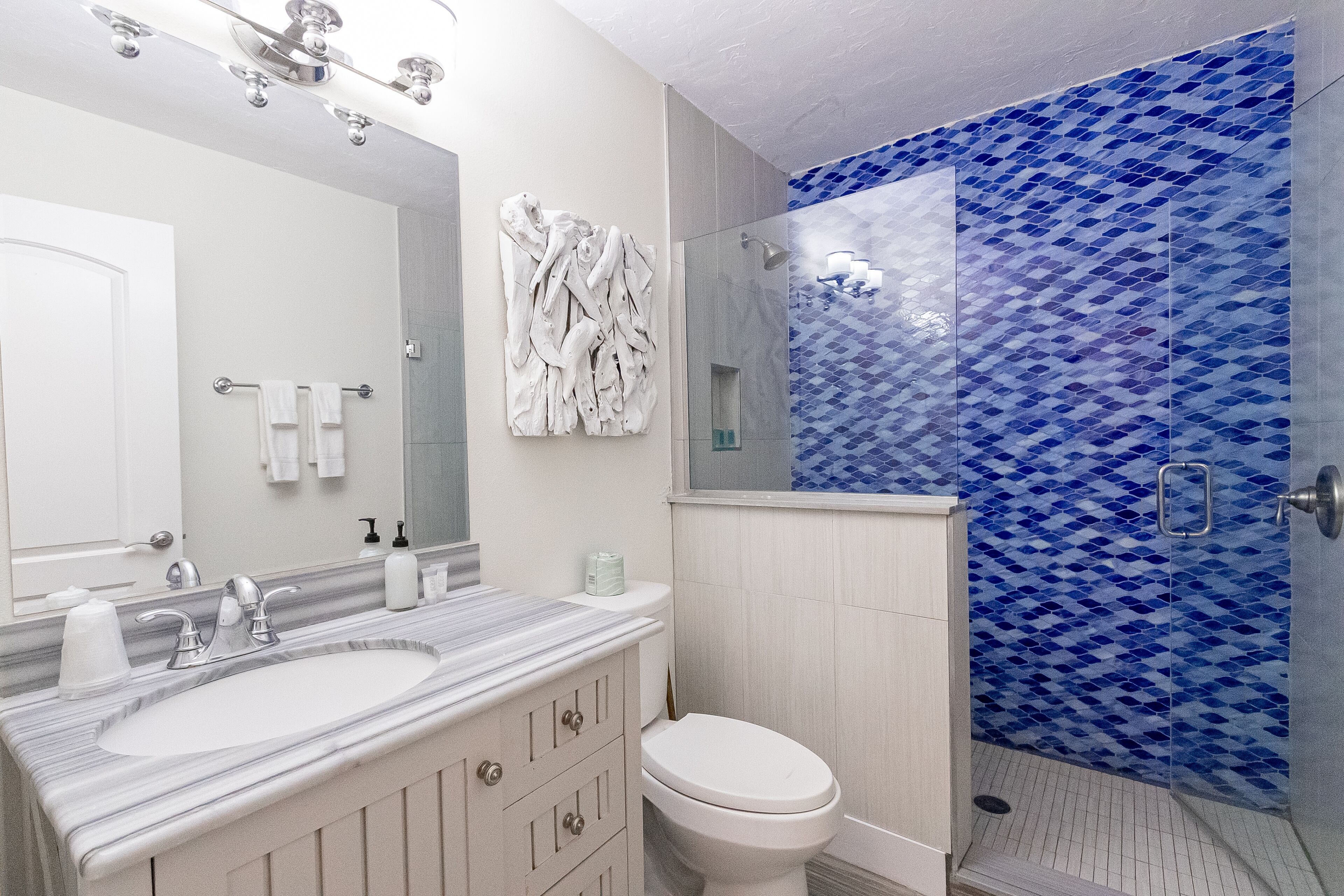 2 bedroom suite  | bathroom | free toiletries, hair dryer, towels