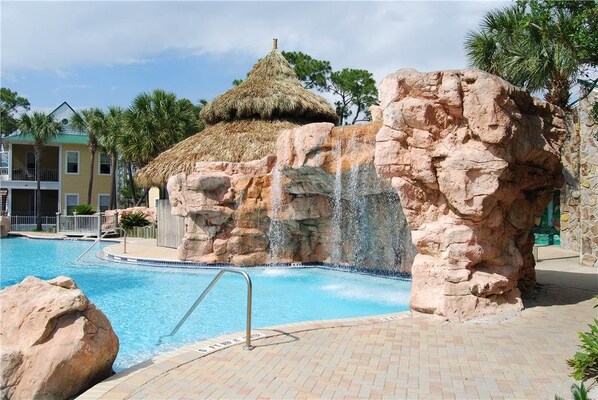 Indoor pool, outdoor pool - Purple Parrot Village (Pensacola)